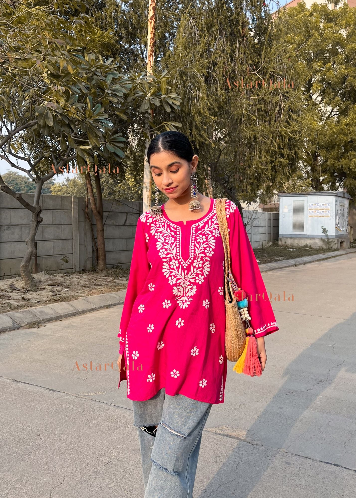 AstarQala - Hamna Rayon Chikankari Straight Short Kurta For Women - - 326_a1ea6a26-d8c3-4b5f-abcb-6cbb3563fa86