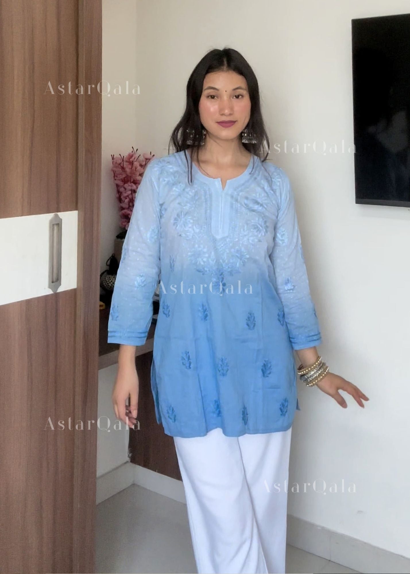 AstarQala - Eliza Ombre Mul Cotton Chikankari Short Kurti Top - - 103_c4b8e109-ddfe-4d32-9ba8-8509dfa35356