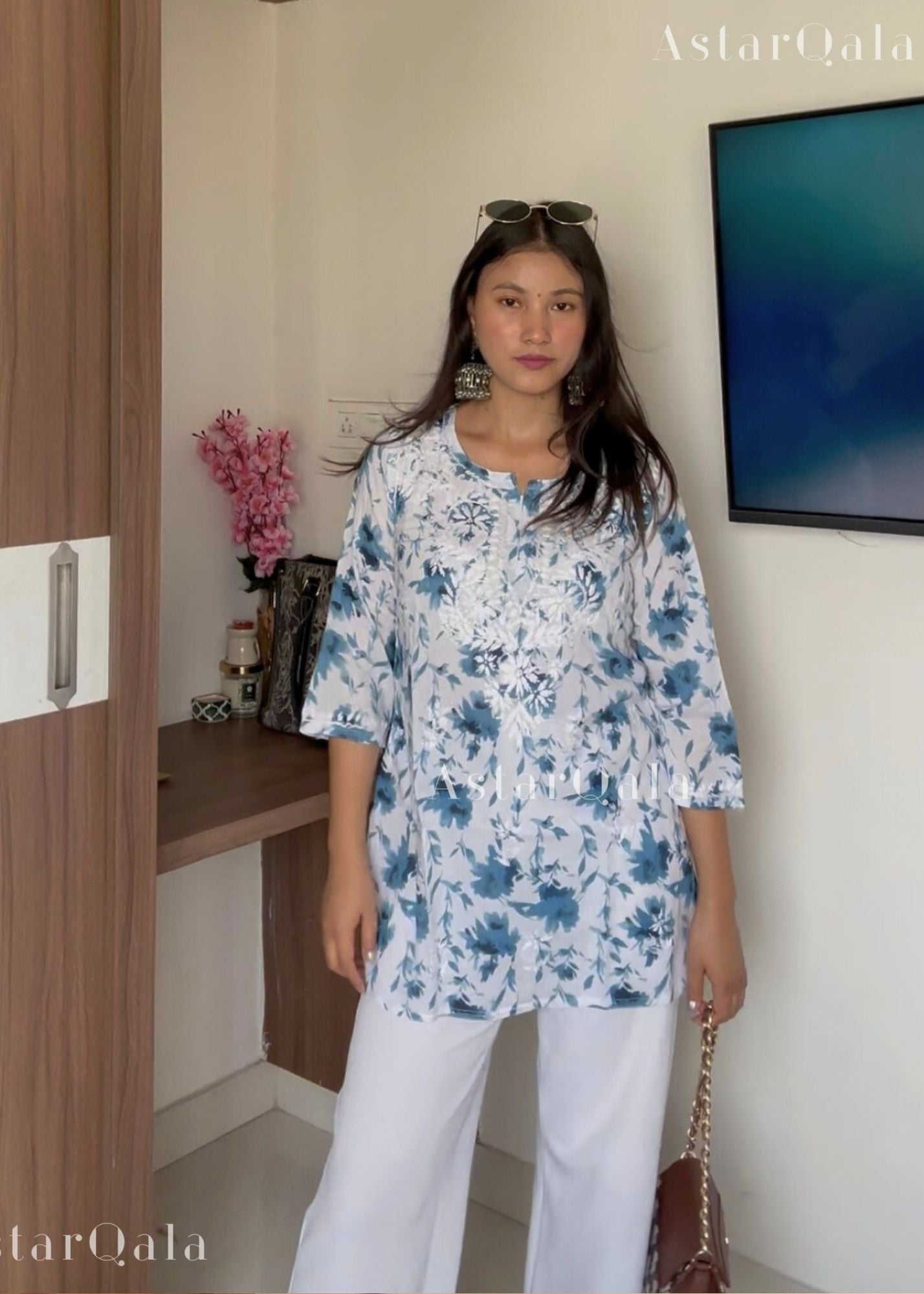 AstarQala - Rohini Mul Cotton Chikankari Kurti Top - - 495_e5888ce6-c76a-4c01-ae52-fe514e2fc7b7