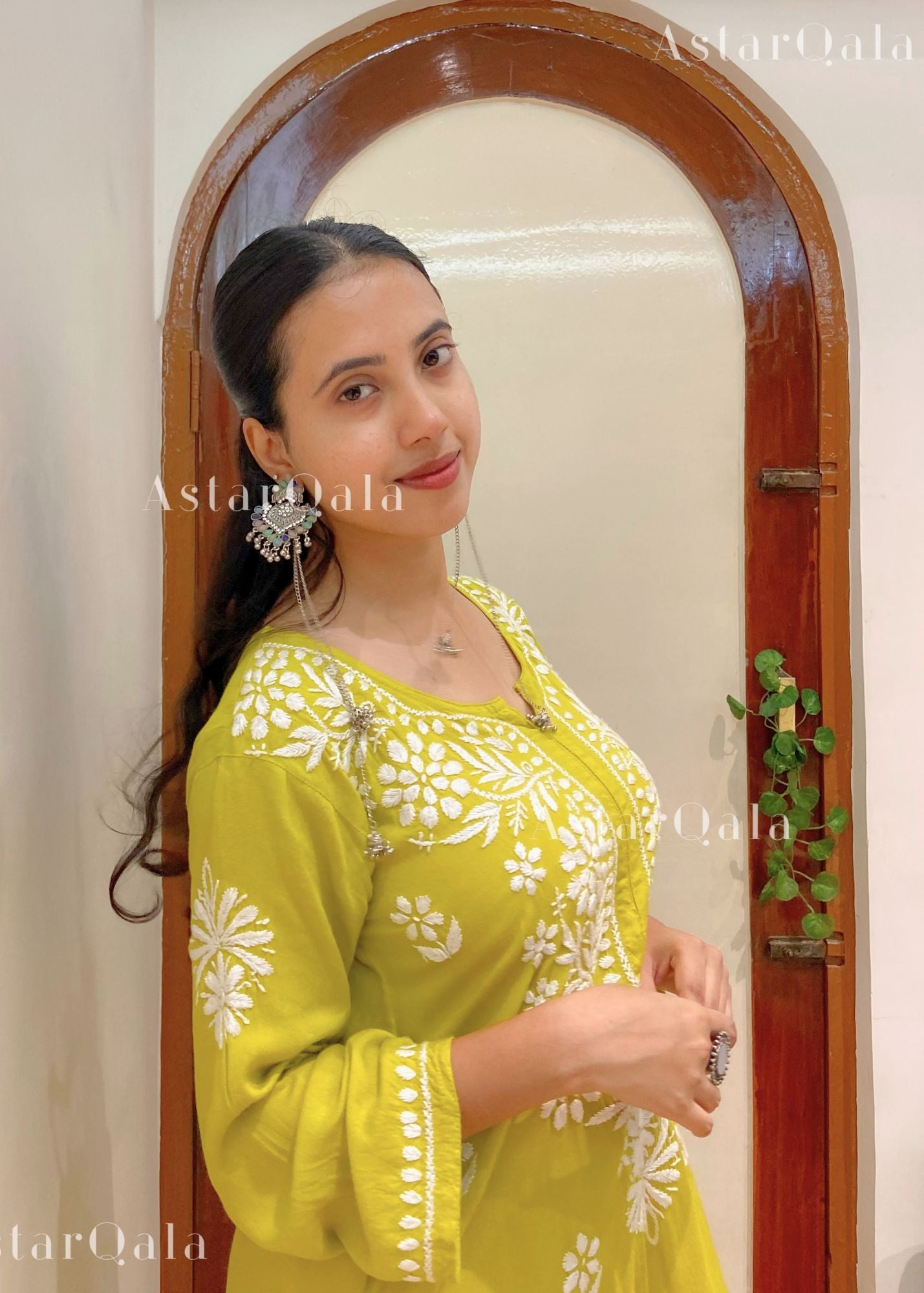 Bira Modal Chikankari Long Kurta – Lime Green